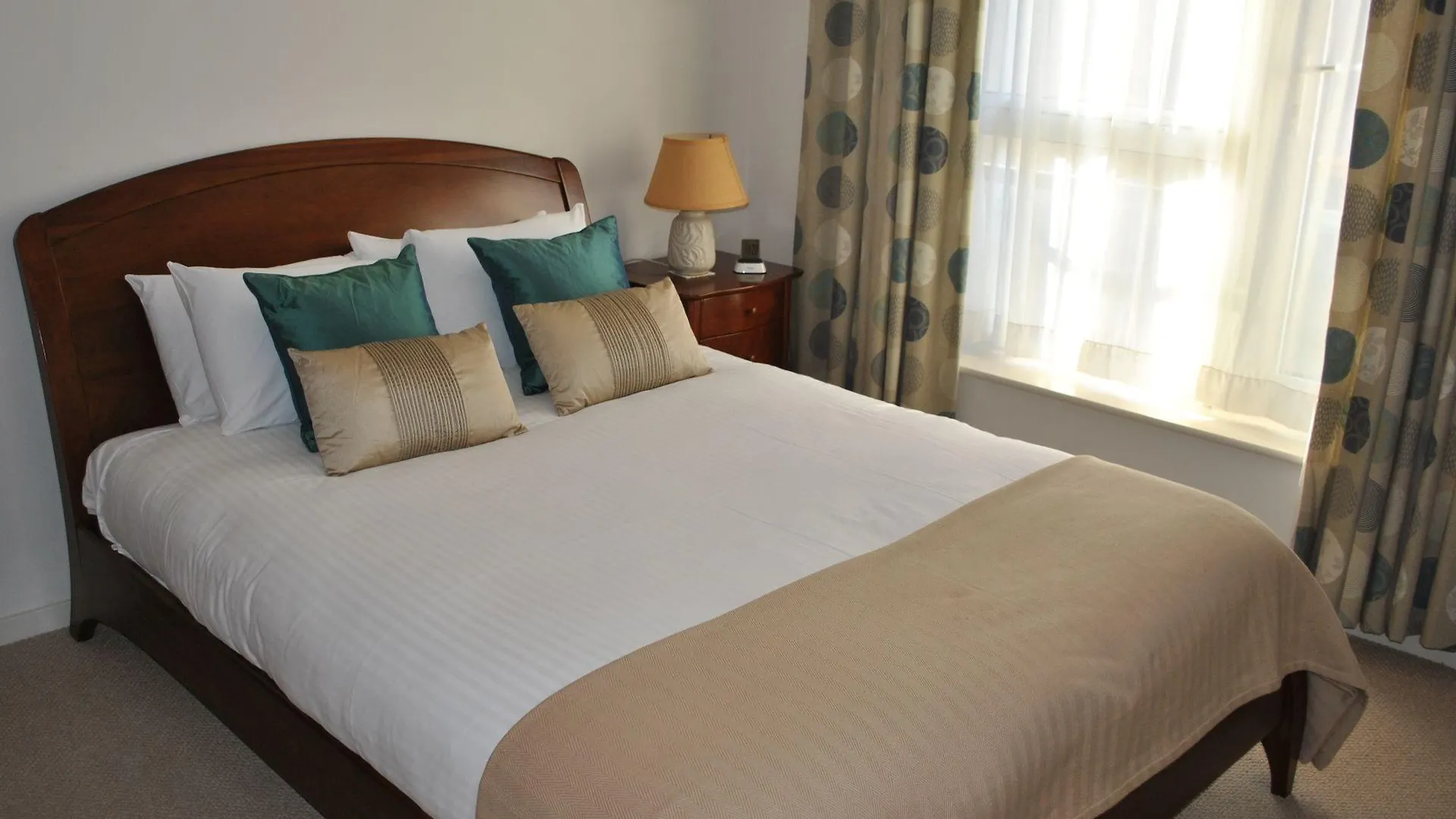 Dreamhouse Apartments Edinburgh Holyrood Park