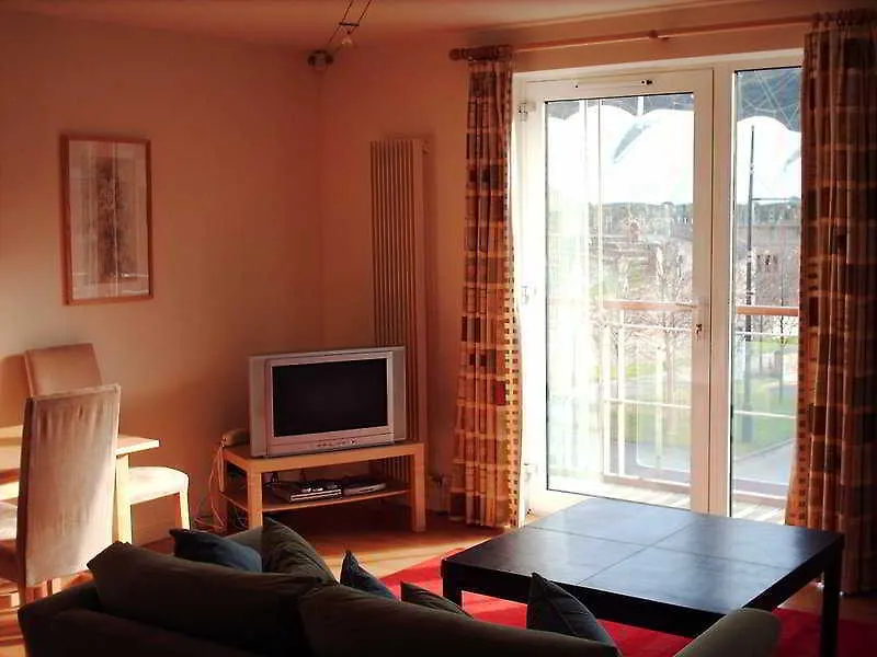 Dreamhouse Apartments Edinburgh Holyrood Park