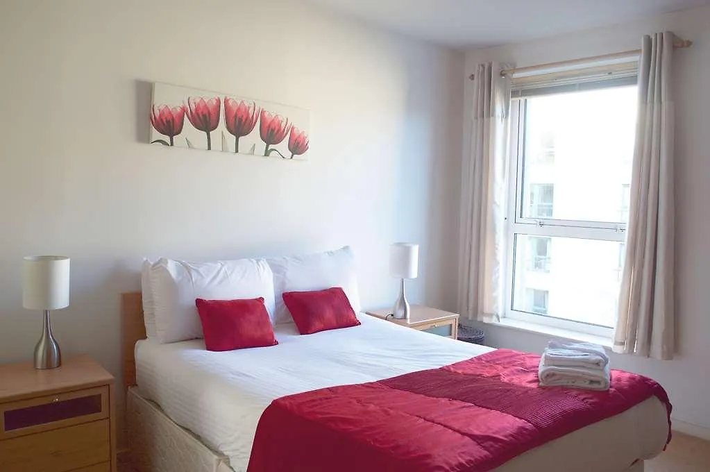 Dreamhouse Apartments Edinburgh Holyrood Park